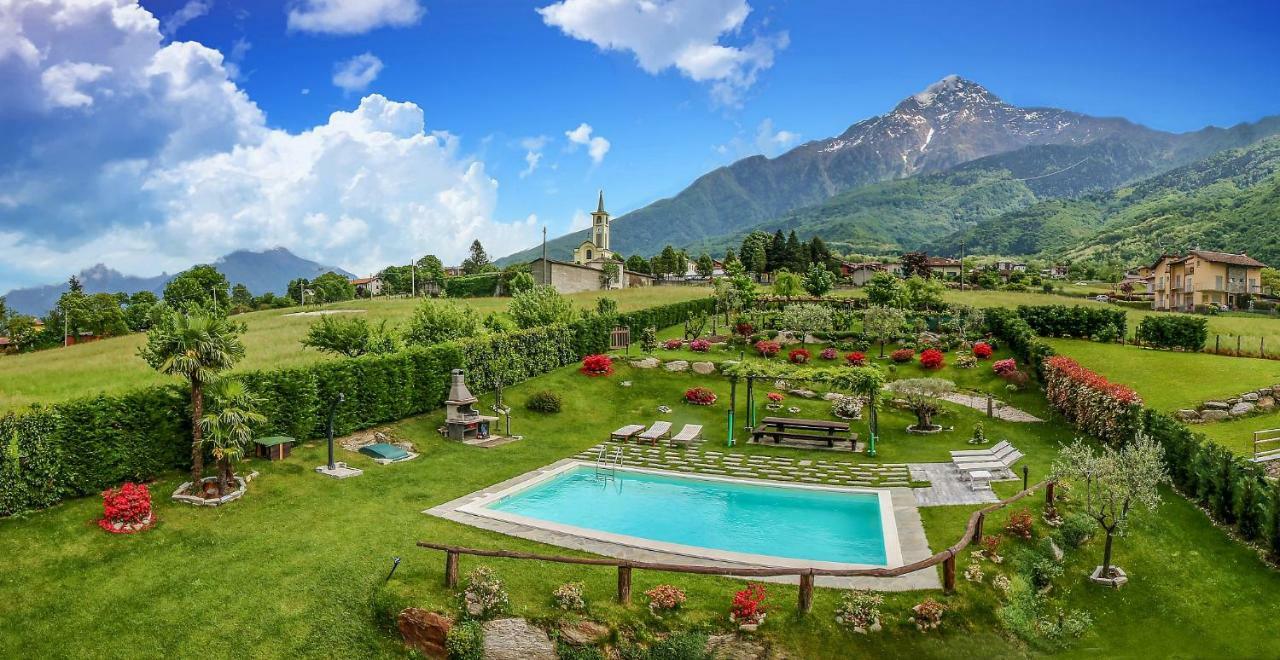 Villa La Corte With Amazing Pool And Garden Colico Exterior foto